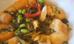 皖北阿龙吃瓜,揭秘农村生活的酸甜苦辣