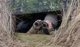 演习吃瓜群众现场,演习吃瓜群众的热闹瞬间