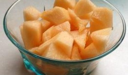 孕期吃哈密瓜呕吐,甜蜜呵护母婴健康