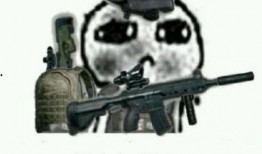 女孩回复吃瓜表情,女孩吃瓜表情背后的故事