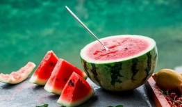 吃瓜少吃蛋,揭秘少吃蛋的饮食智慧