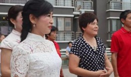 综艺吃瓜现场照片,吃瓜群众捕捉精彩瞬间