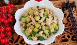 鸡美丽吃瓜,一场意外的美食之旅